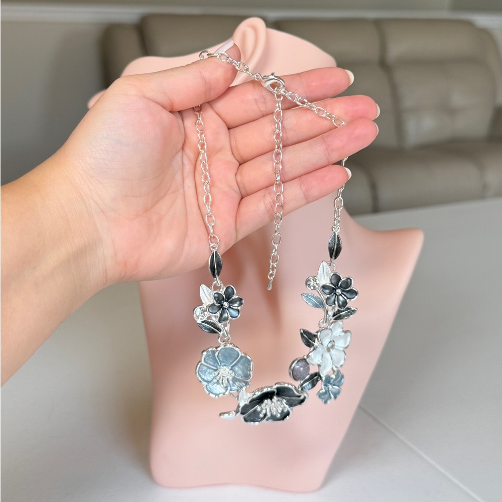 Floral Statement Necklace in Black, Silver & White - Picture 10 of 11